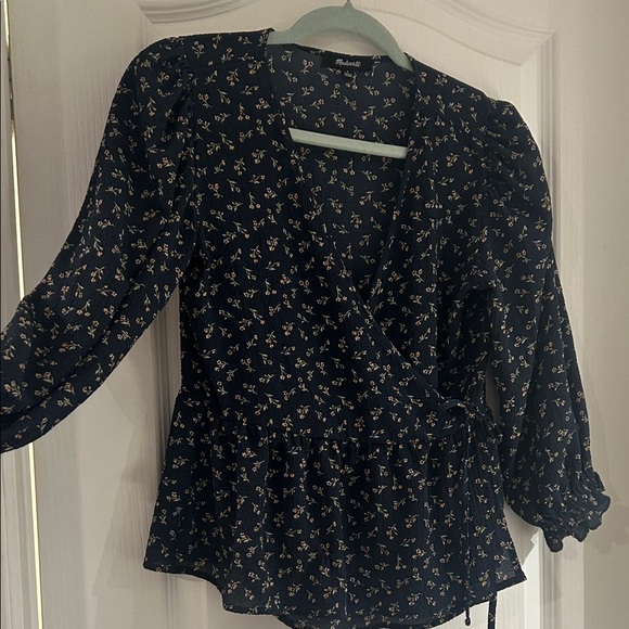 Madewell Navy Floral Wrap Blouse Size Small - Picture 3 of 6